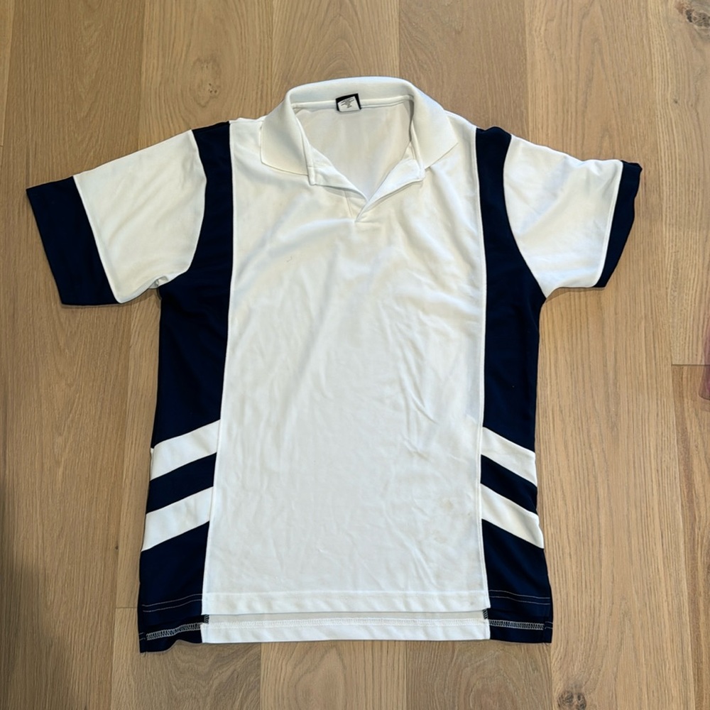 Head, tennis shirt, size medium